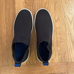 Black Rothy’s size 7.5